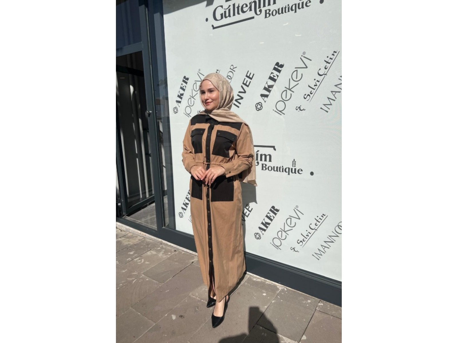 KANVAS CEPLİ ELBİSE - CAMEL 